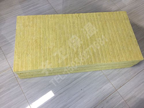 巖棉根據(jù)原材料的不同，有巖棉和礦渣棉的區(qū)別